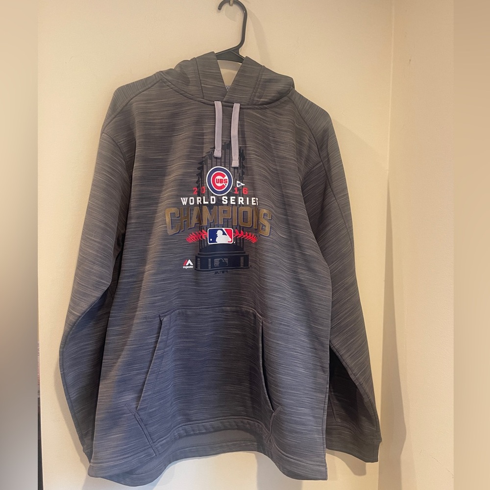 Cubs 2016 World Series Champions Hoodie size M